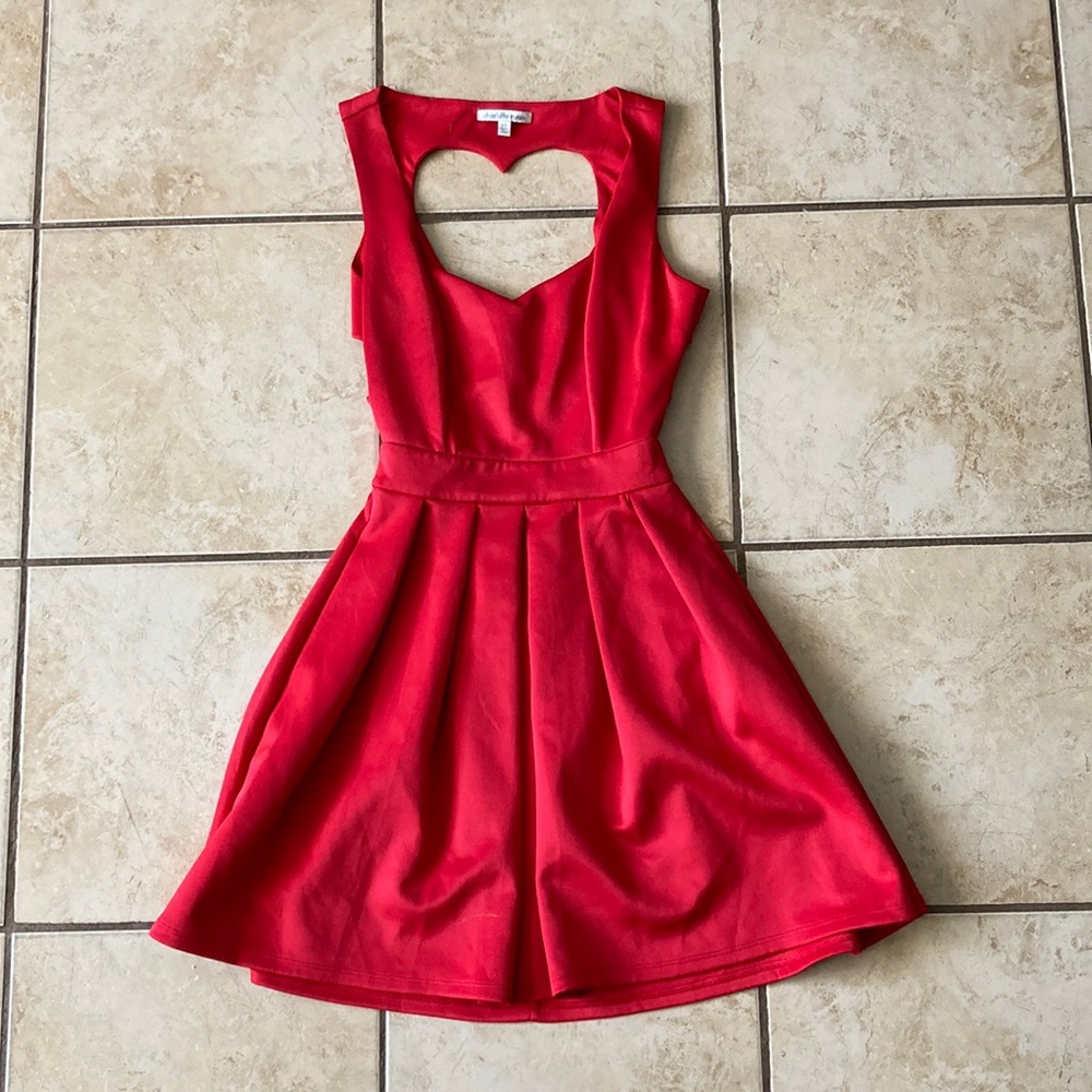 The perfect Valentine’s Day dress